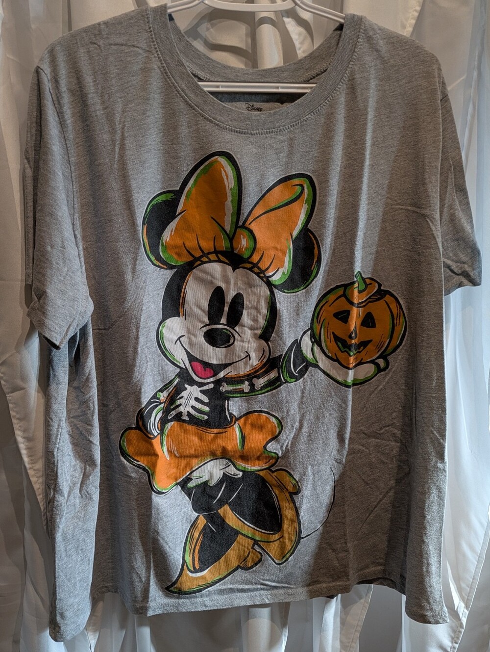 E3 🎃 Disney Minnie Mouse Women's Halloween Graphic T-Shirt 🎃